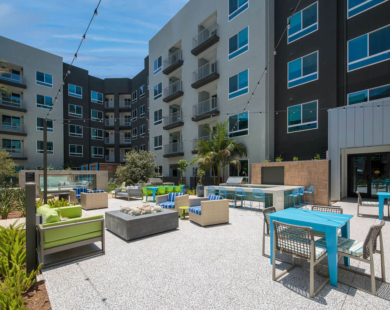 Brand New Apartments in Orange, CA Aura Apartment Homes