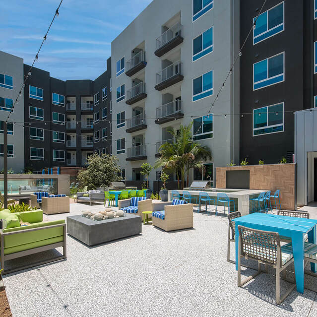 Aura Apartments Orange Ca